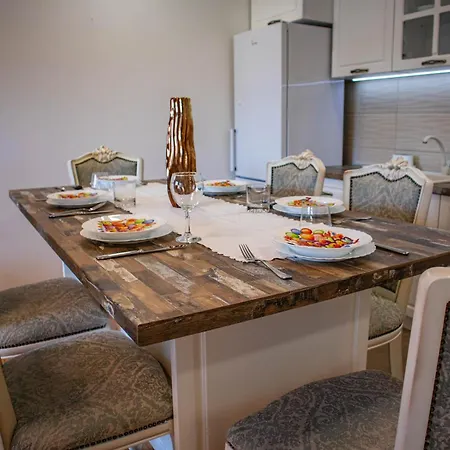 Lux Rose - Elite 74m2 克拉古耶瓦茨