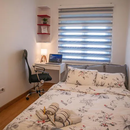 Lux Rose - Elite 74m2 شقة كراغوييفاك