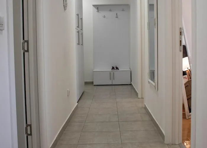 Lux Rose - Elite 74m2 *